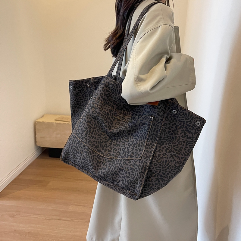 Vintage Fashion Shop - Tote Bag met luipaardprint, vintage canvas