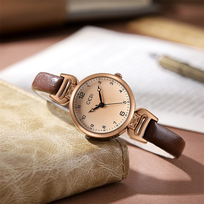 Retro horloge met kleine ronde - Vintage Fashion Old Money recensie en prijs