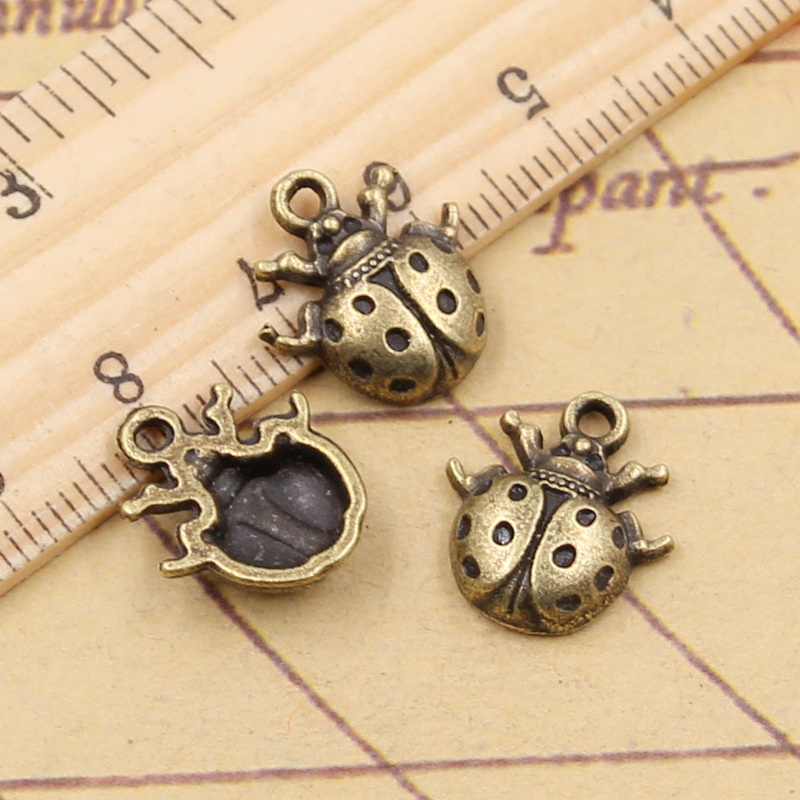 20Pcs Charms Lieveheersbeestje - Vintage Fashion Bug recensie en prijs